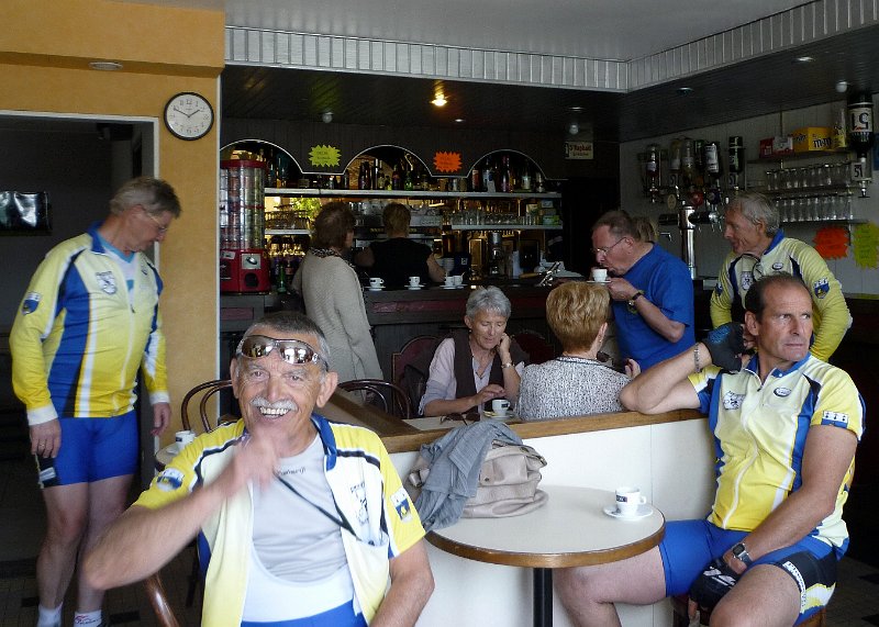 2011-05-21 23 Cafe.JPG